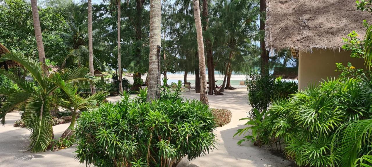 Angkana Bungalows Adults Only Thong Sala Luaran gambar