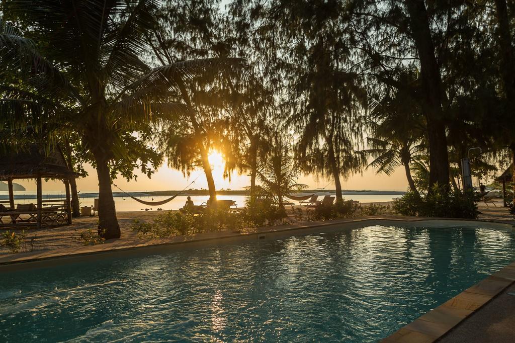 Angkana Bungalows Adults Only Thong Sala Luaran gambar